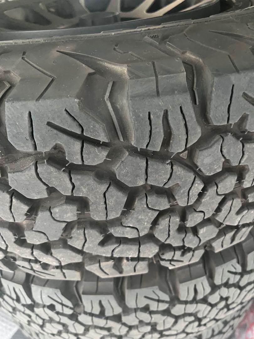 BFGoodrich LT245/65R17 オフロードタイヤ