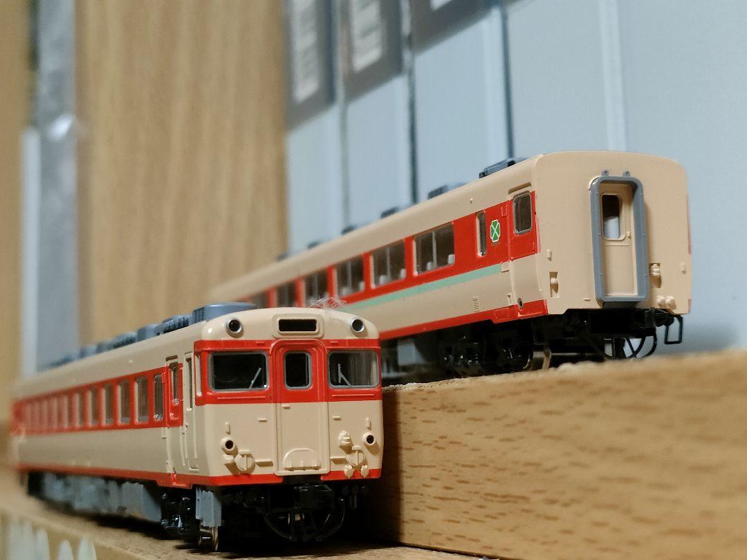 キハ58M車とグリーン車