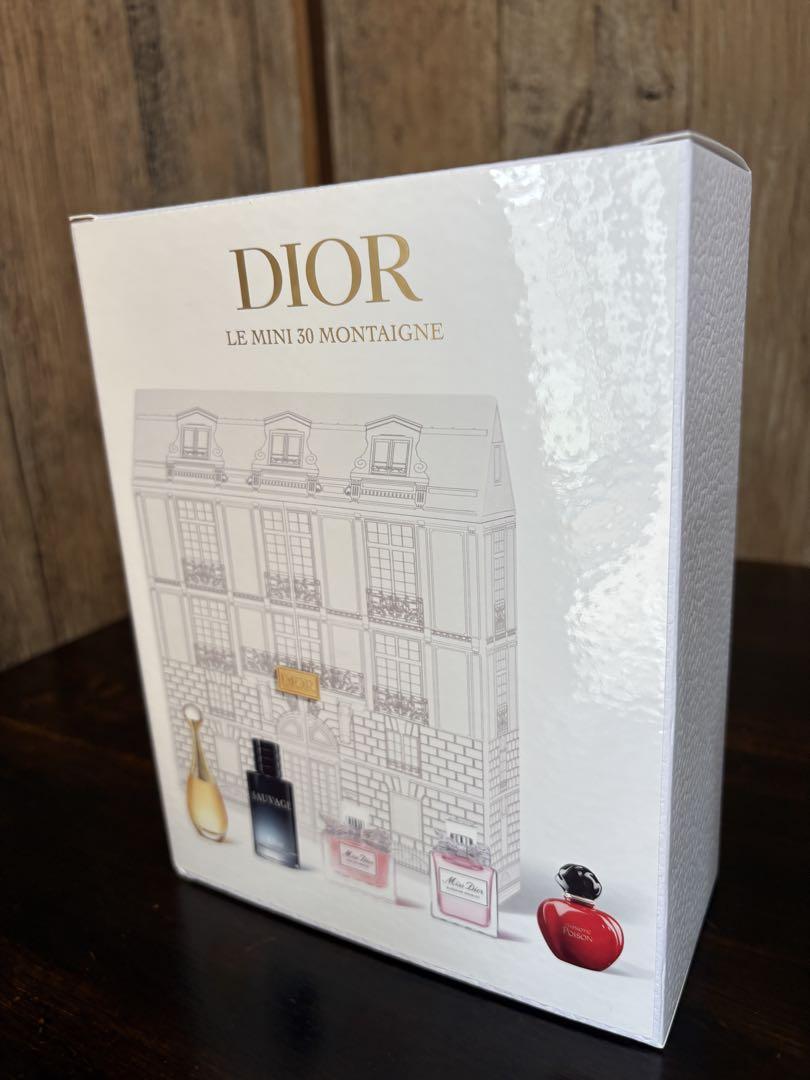 Dior le mini 30 Montaigne 新品