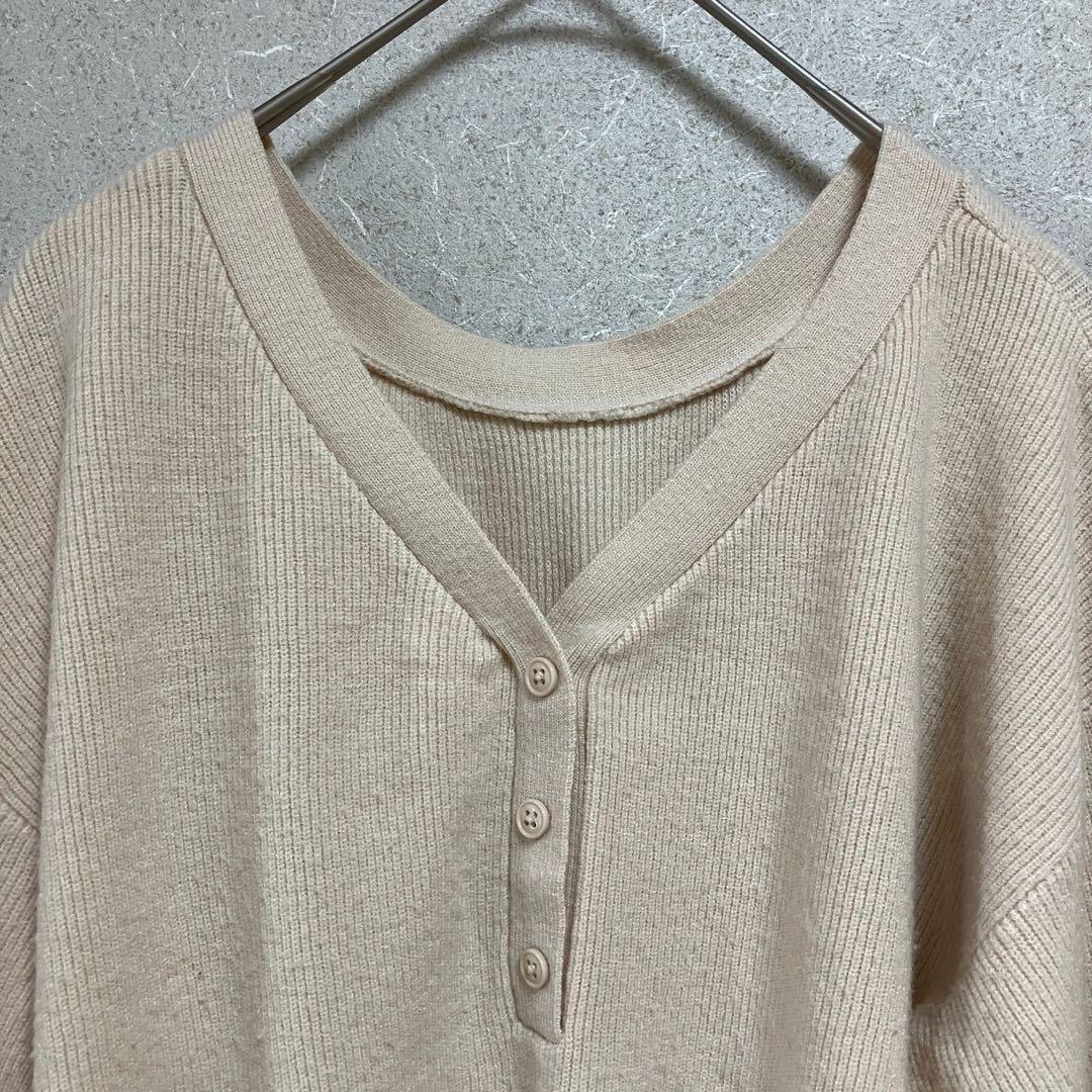 GU】前後2WAY ヘンリーネックペプラムトップス ニット プル GU】前後2WAY ヘンリーネックペプラムトップス ニット プル