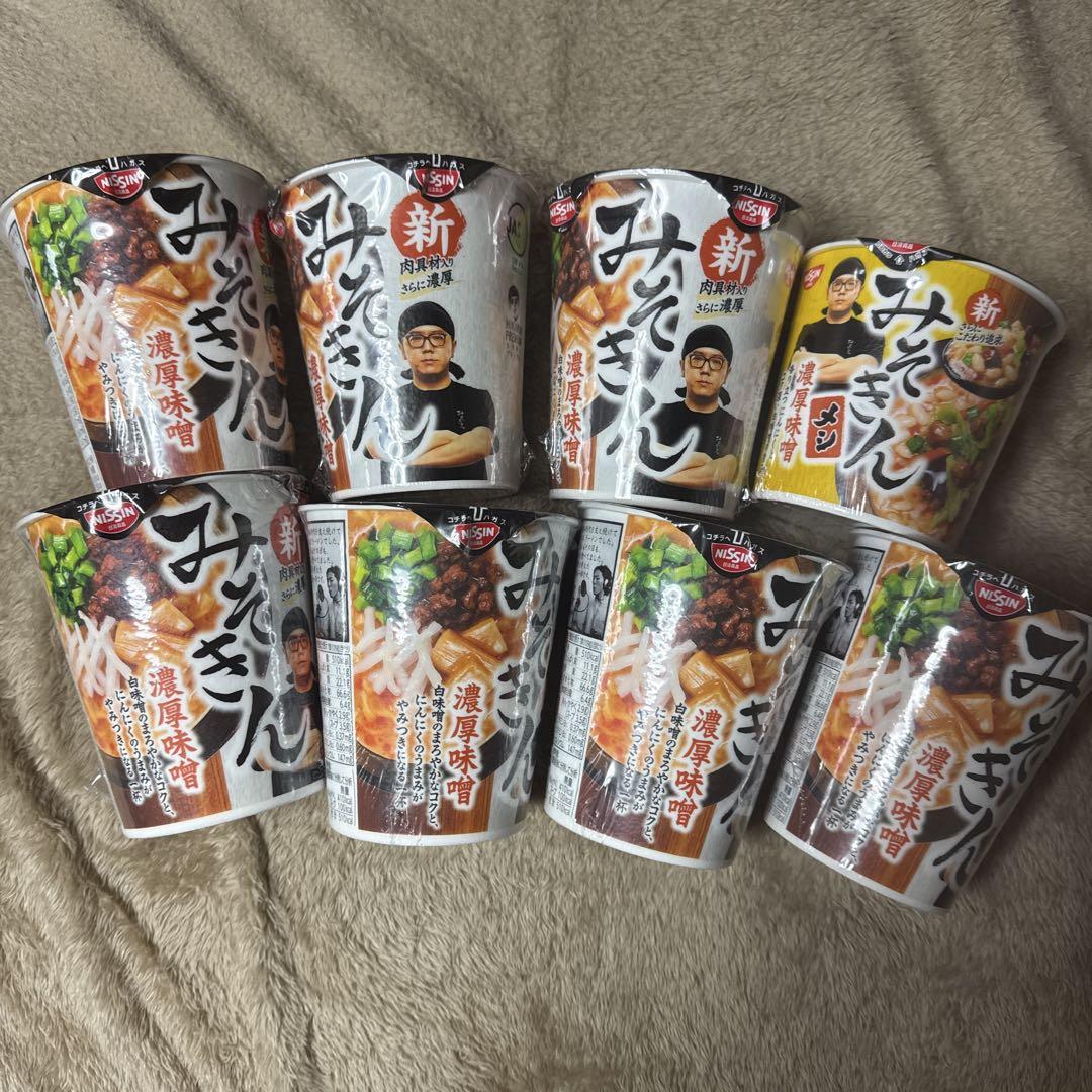 新商品 みそきん　ラーメン 4個、めし4個