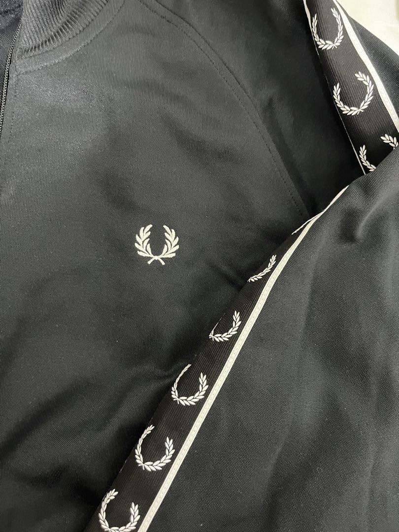 フレッドペリー　[定番]トラックジャケット黒