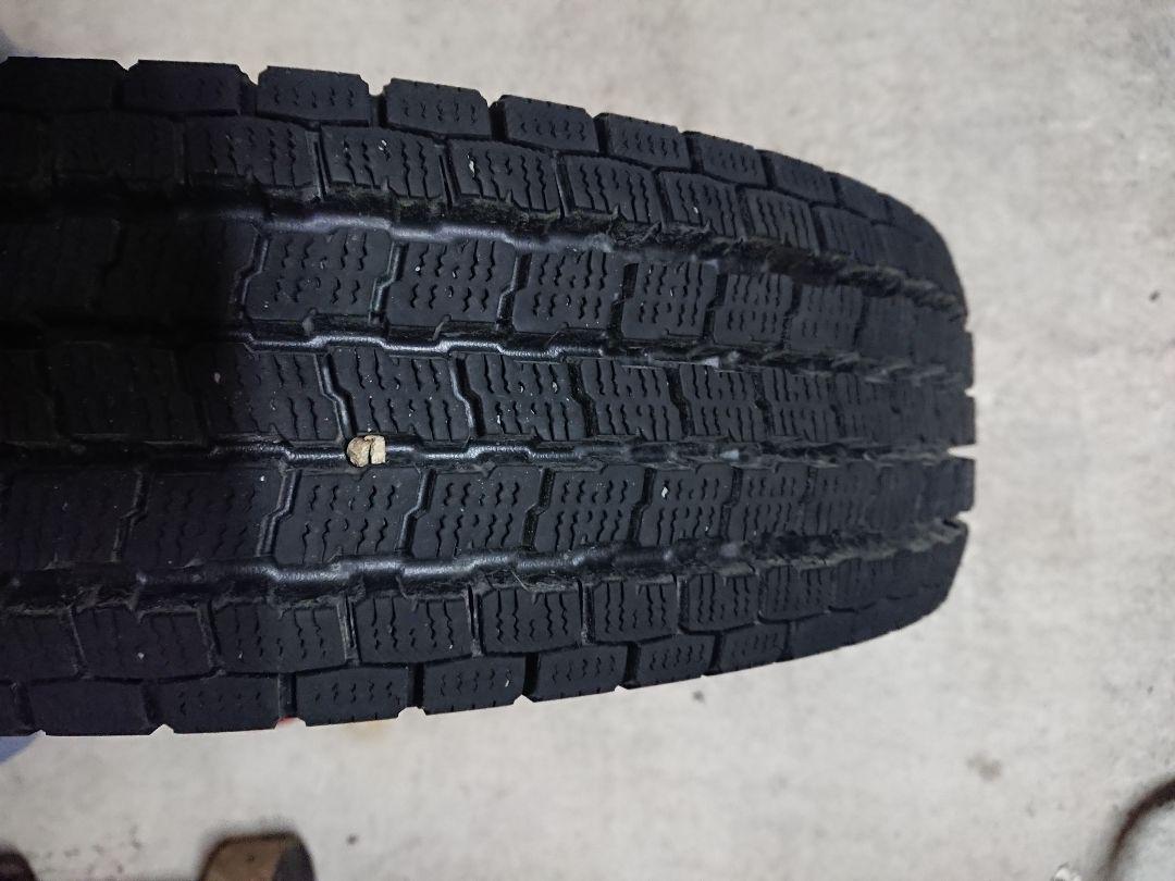 HOTお得 溝アリ 軽トラ用145 80R12スタッドレス2018年製&ホイールセット n4TWo-m52959259808 大得価好評