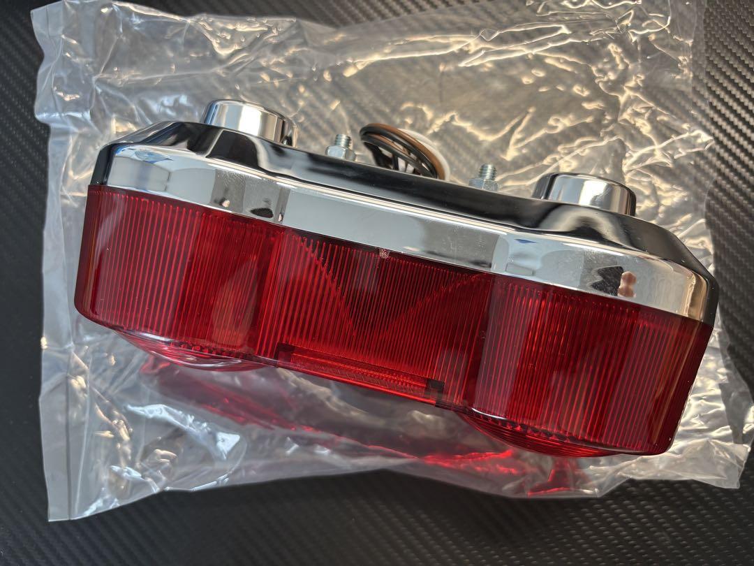 スズキ　GT380純正タイプテールキット(2灯式)