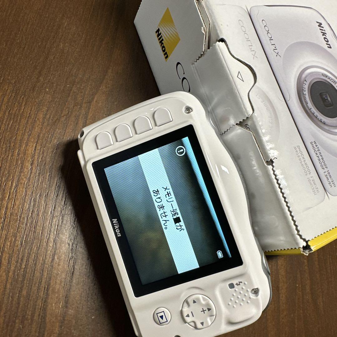 デジタルカメラ Nikon COOLPIX S33