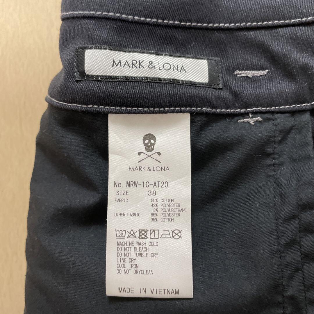 値下げ❗️☆美品☆マーク＆ロナ ショートパンツM