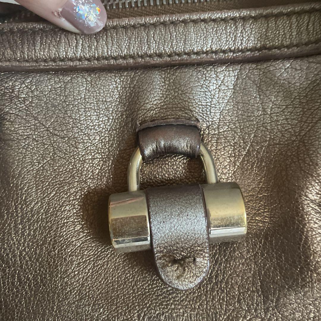 n*w様 Yves Saint Laurent ゴールドレザー バッグ