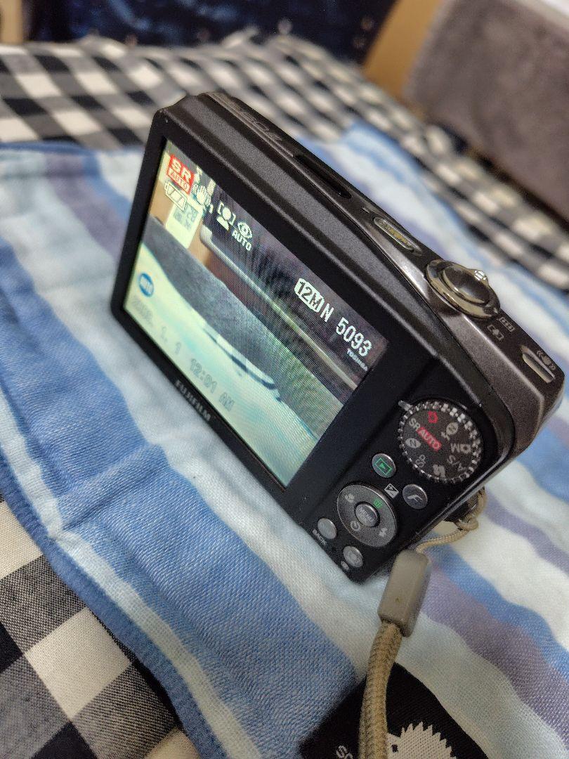 FUJIFILM FINEPIX f60fd コンデジ