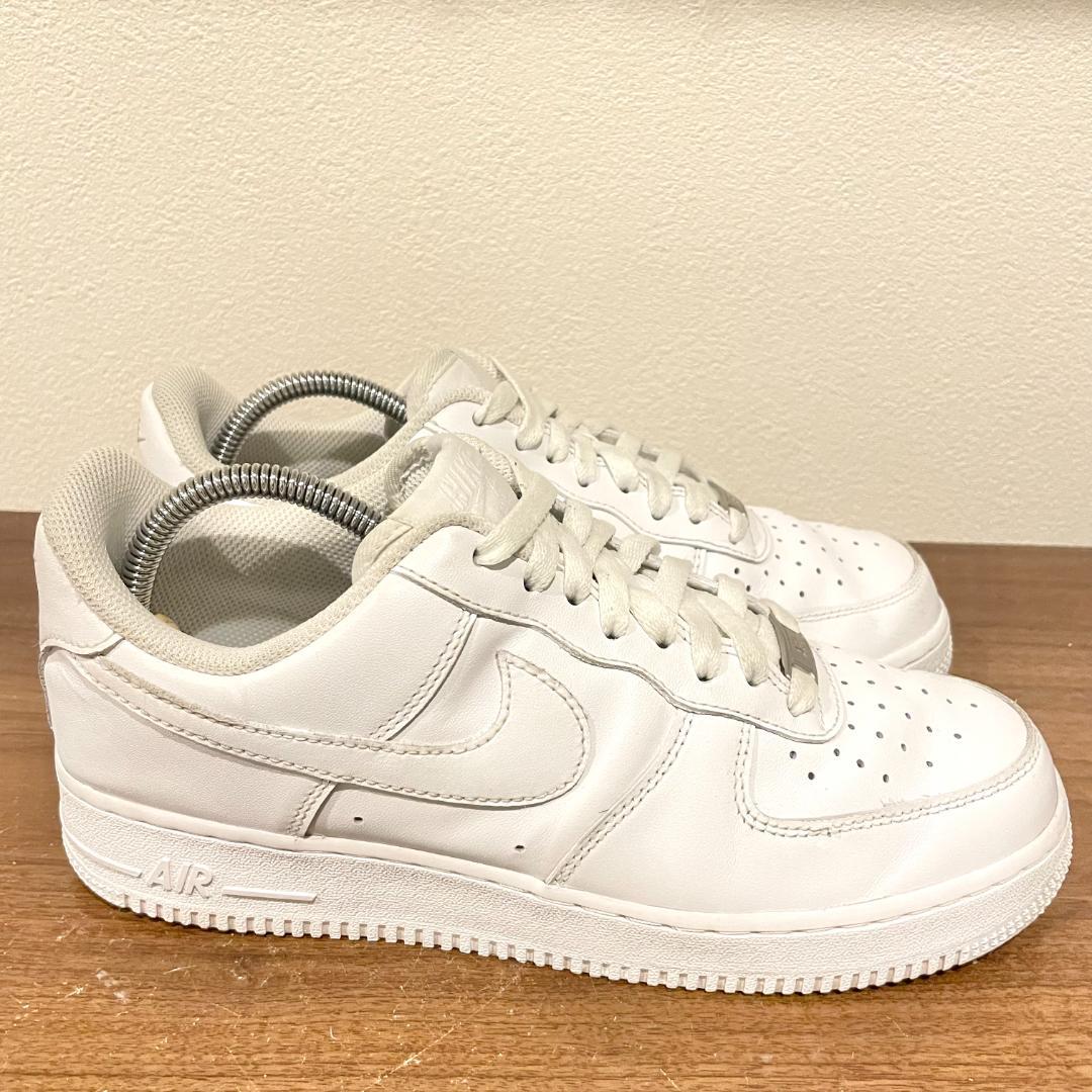 NIKE AIR FORCE 1 07 ナイキ エア フォース ワン ホワイト