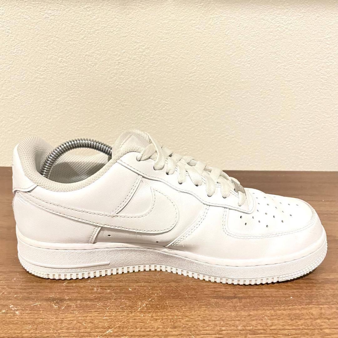 NIKE AIR FORCE 1 07 ナイキ エア フォース ワン ホワイト