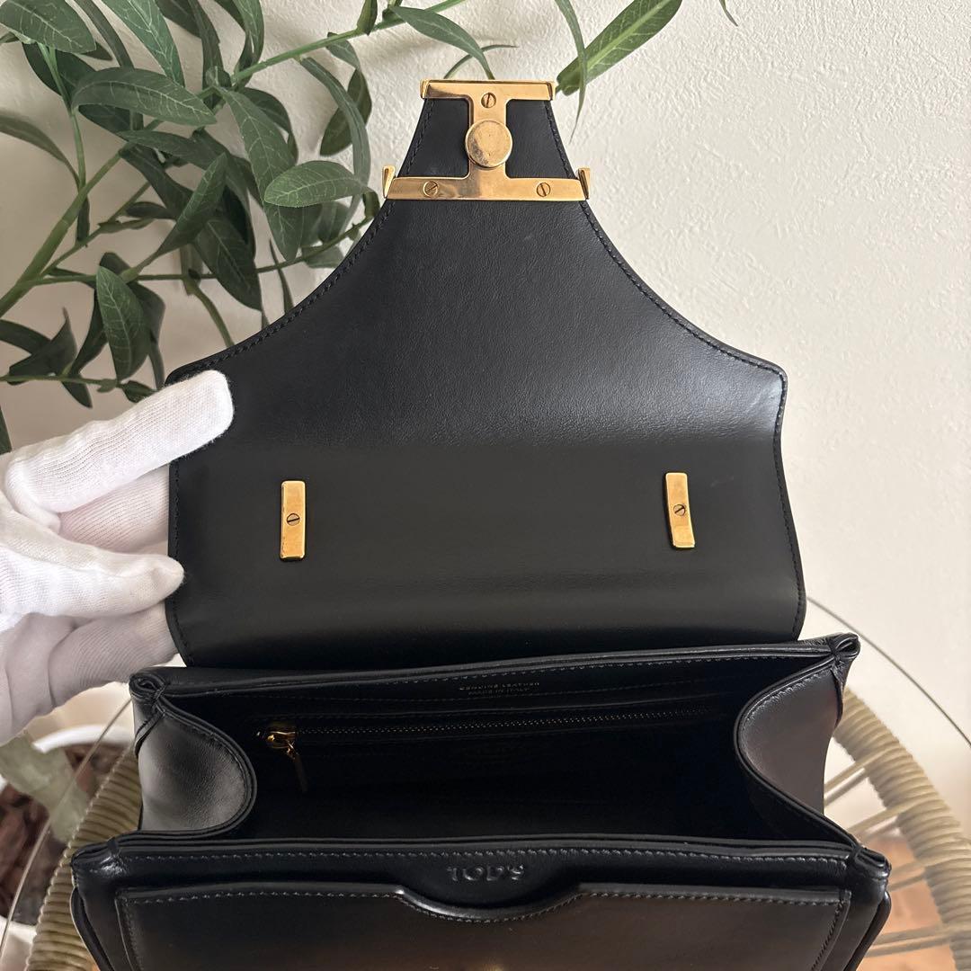 TOD'S トッズ Tタイムレス バッグ 黒 ショルダーバッグ 149 TOD'S トッズ Tタイムレス バッグ 黒 ショルダーバッグ 149