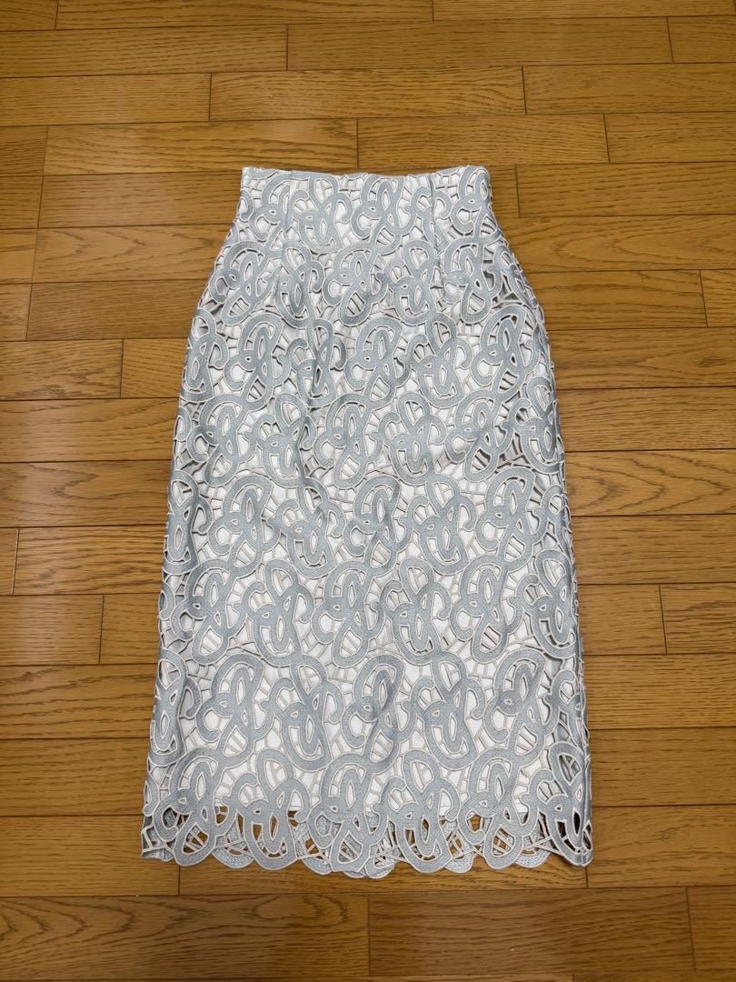 PS新品未使用タグ付き刺繍プロポーションボディドレッシングレースタイトスカート セール】｜美人百花5月号掲載商品｜ビッグフラワーレースロング