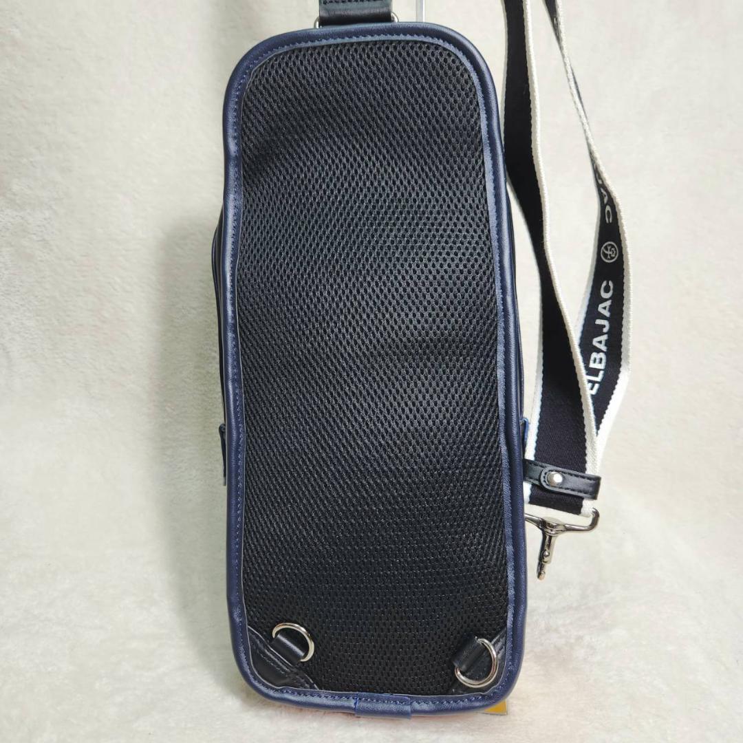 美品　カステルバジャック　ドミネ　ボディバッグ　斜め掛け　ショルダーバッグ