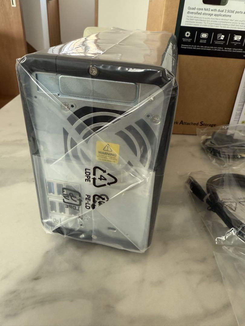 QNAP TS-253D 2-bay NAS 4GB RAM 新品未使用