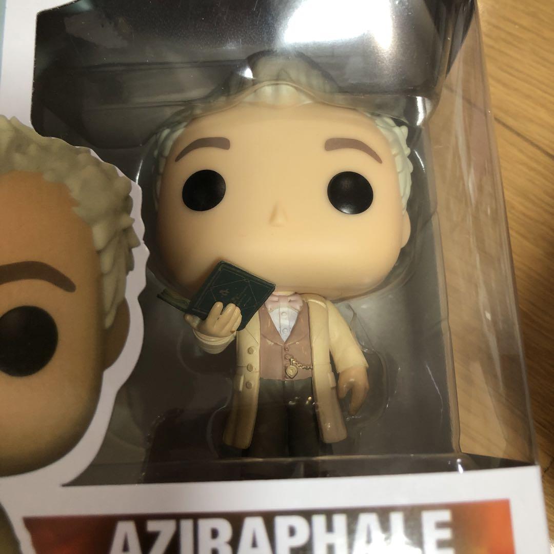 Amazon.com: Funko Pop! TV: Good Omens - Aziraphale with Book