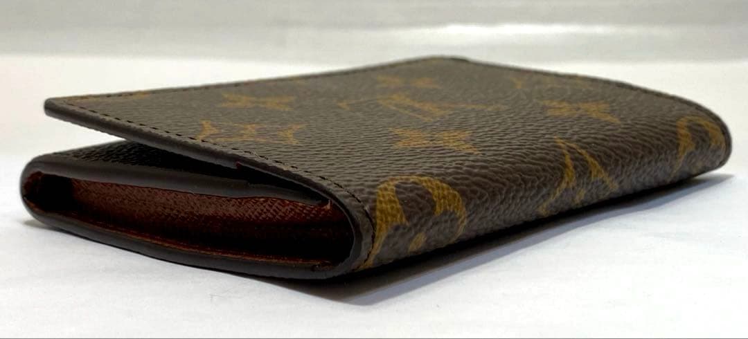 ルイヴィトン モノグラム カードケース M63801 名刺入れの出品です。