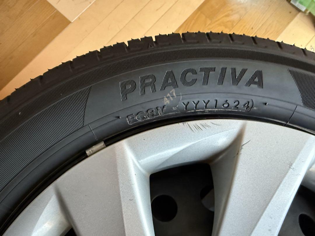 ダイハツ 純正ホイール ノーマルタイヤ155/65R14 走行500キロ程度