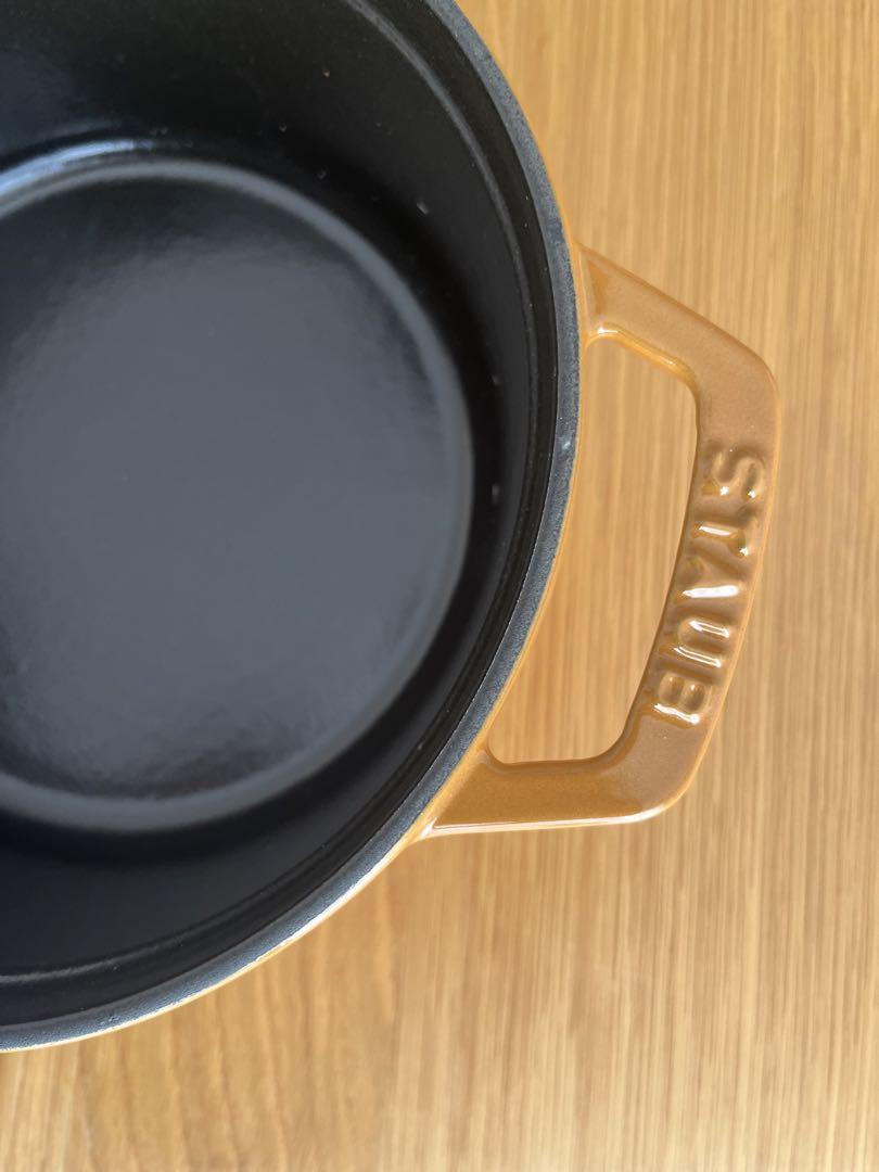 新品未使用♡Staub 鍋 総長さ22cm オレンジ 鋳鉄製