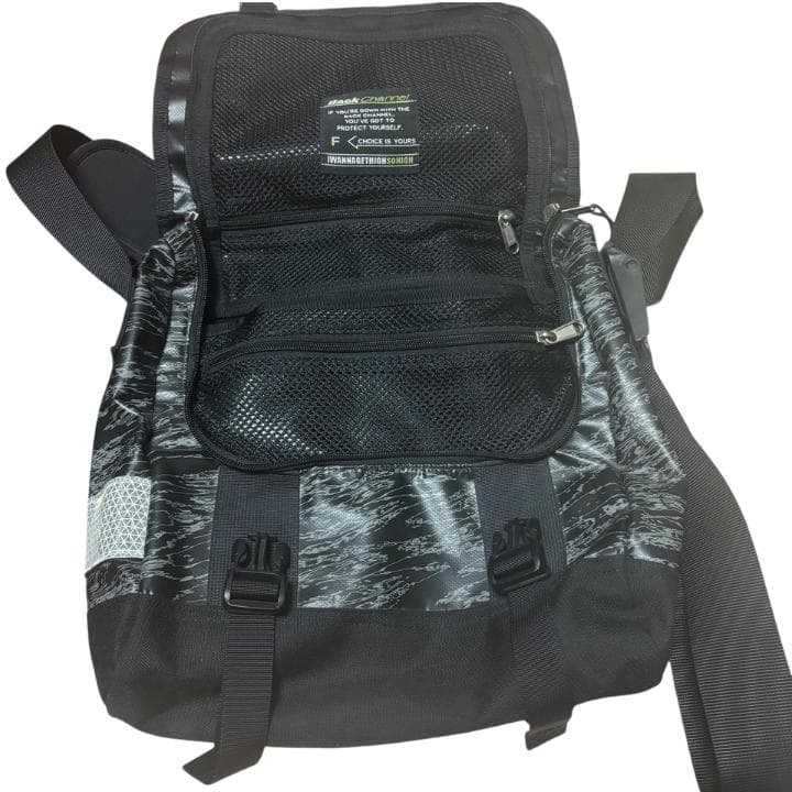 【レア】THE NORTH FACE メッセンジャーバッグ バックチャンネル