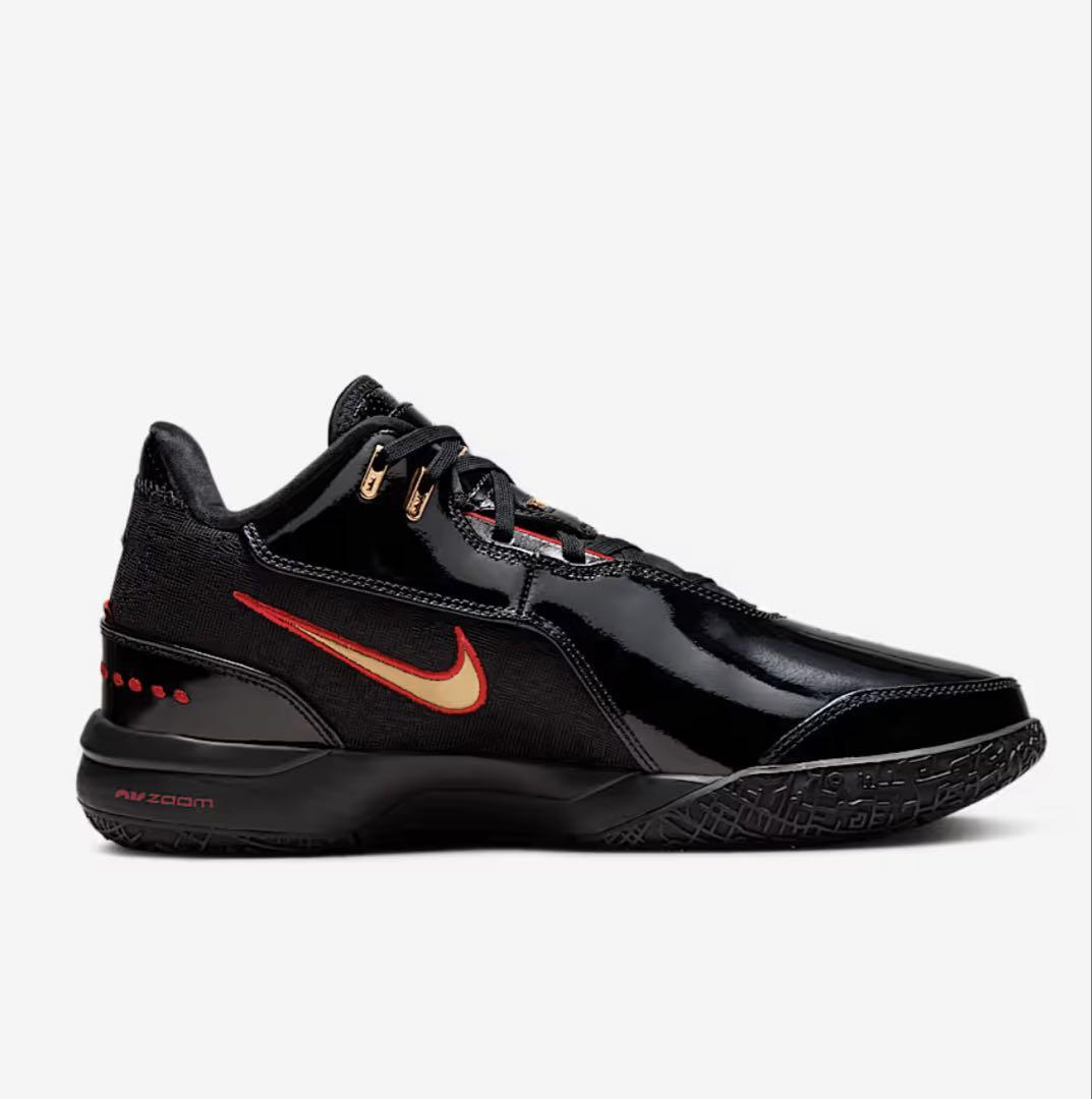 Nike レブロン⭐︎バスケットシューズ 黒/赤 エナメルハイカット
