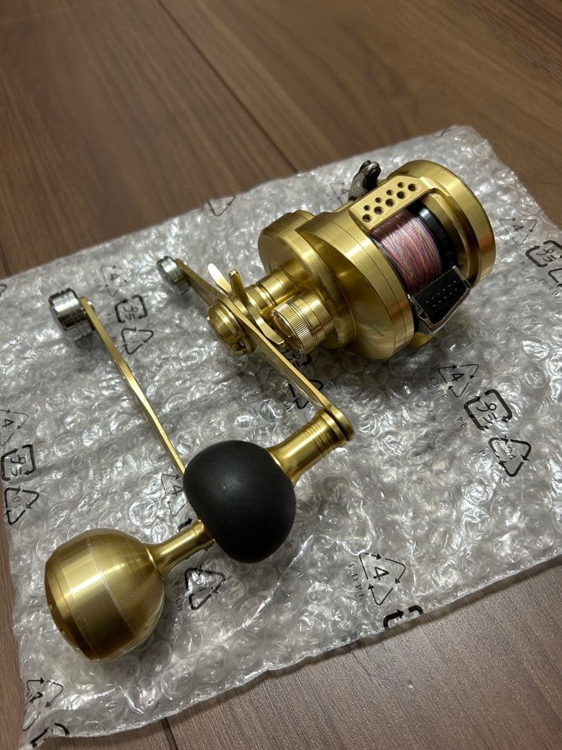 Shimano オシアコンクエスト201PG ベイトリール