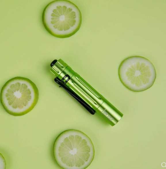 Olight オーライト i5R EOS 充電式 LED NEON GREEN