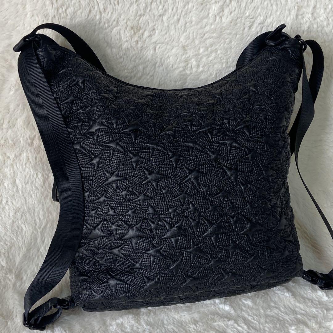 【美品】a-jolie/アジョリースターエンボス　3wayリュックバックパック黒