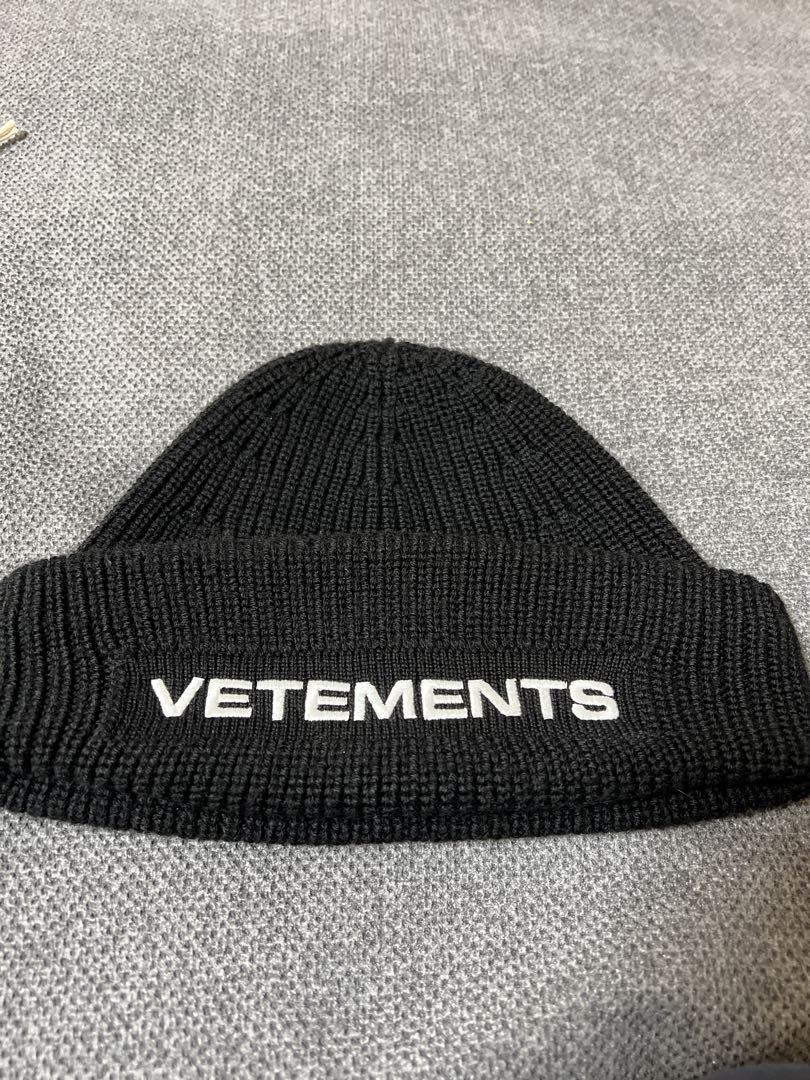 65%OFF【送料無料】 vetements ヴェトモン ニット帽 ロゴ ビーニー