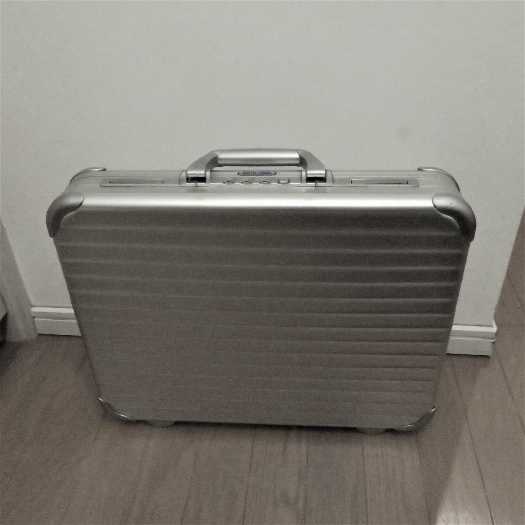 リモワ RIMOWA　トパーズ アタッシュケース