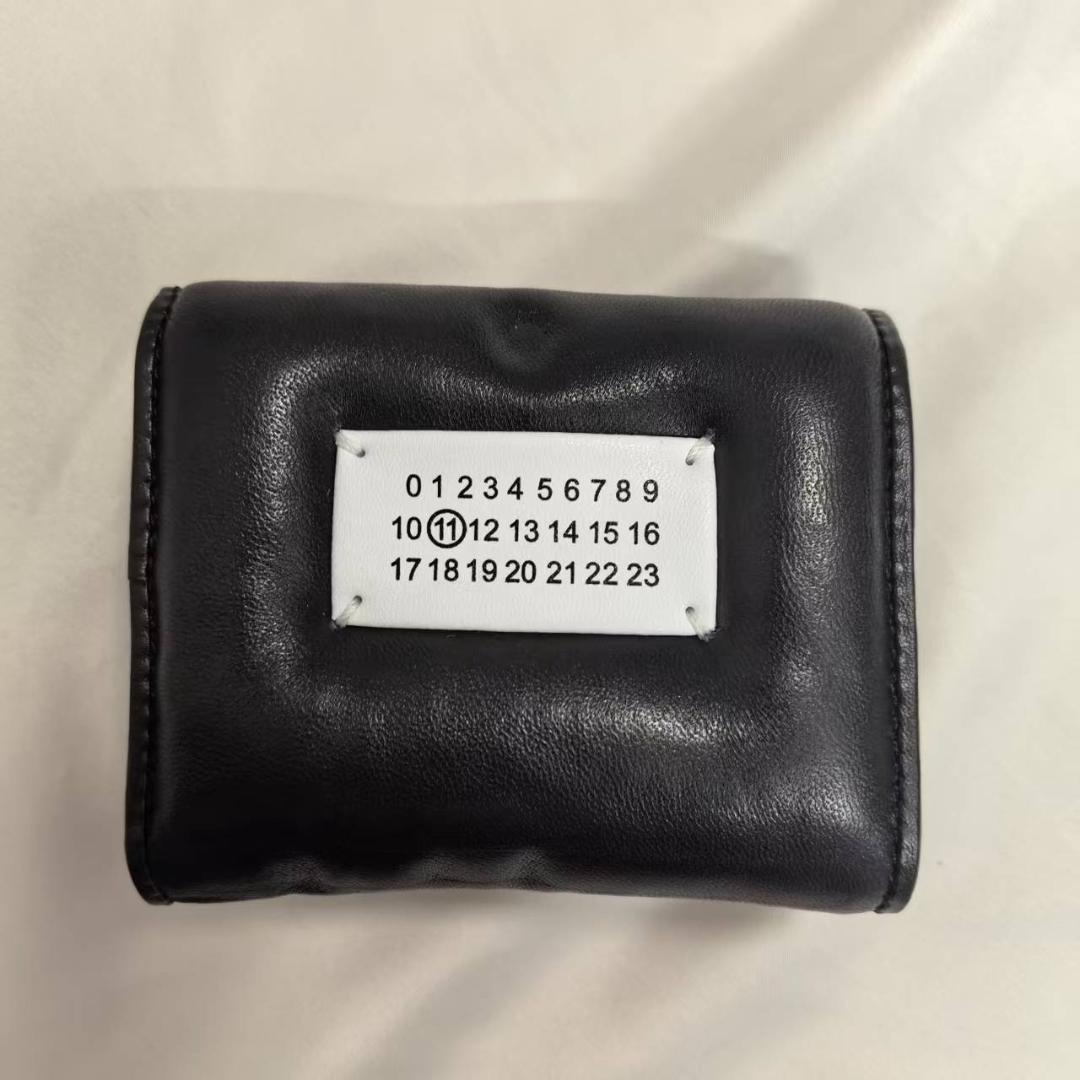 Maison Margiela MM6 黒 レザー 三つ折り財布 - メルカリ