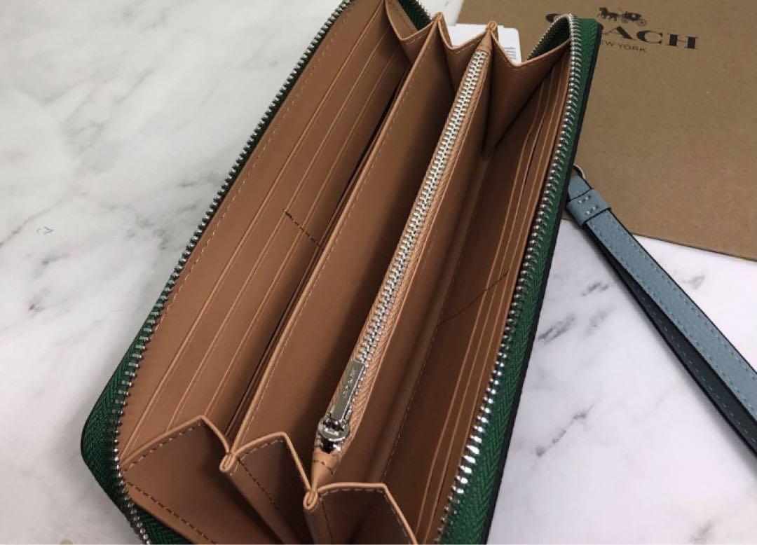 COACH ラウンドファスナー長財布 ホースアンドキャリッジ 新品未使用