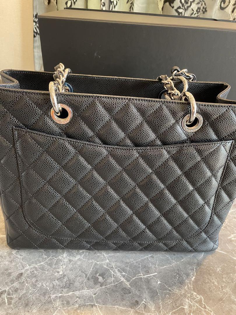 美品　CHANEL マトラッセ チェーントートバッグ　キャビアスキン
