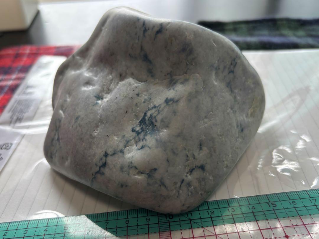 糸魚川翡翠 青翡翠 ラベンダー翡翠1950ｇ