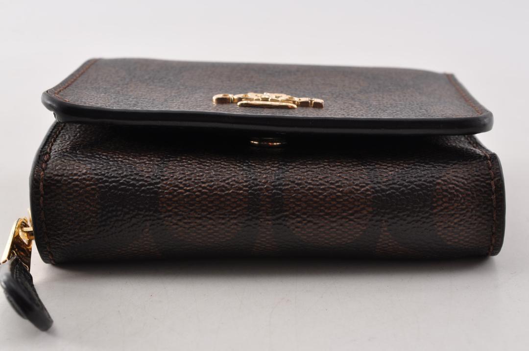 未使用 COACH コーチ シグネチャー 三つ折り財布 レザー ブラウン 茶色