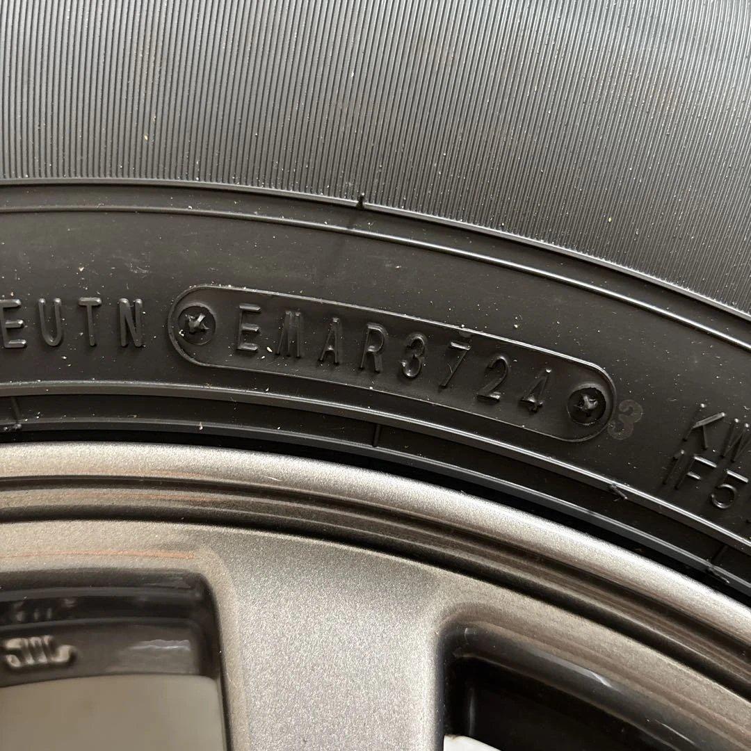 ジムニーシエラ純正ホイール、タイヤ4本セット　新車外し　送料込み