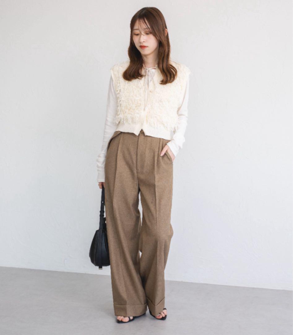 ループフリンジニットベスト