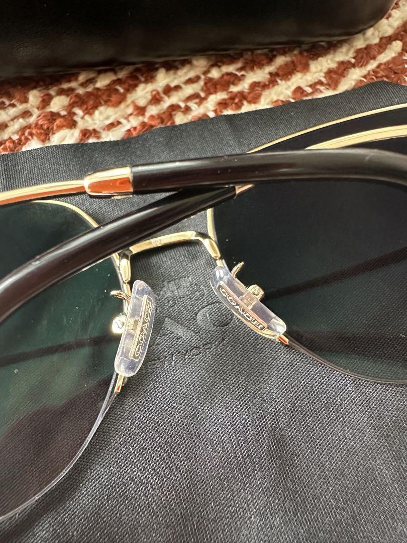 COACH ブラックネイビーサングラス ケース付きレディースサングラス新品未使用
