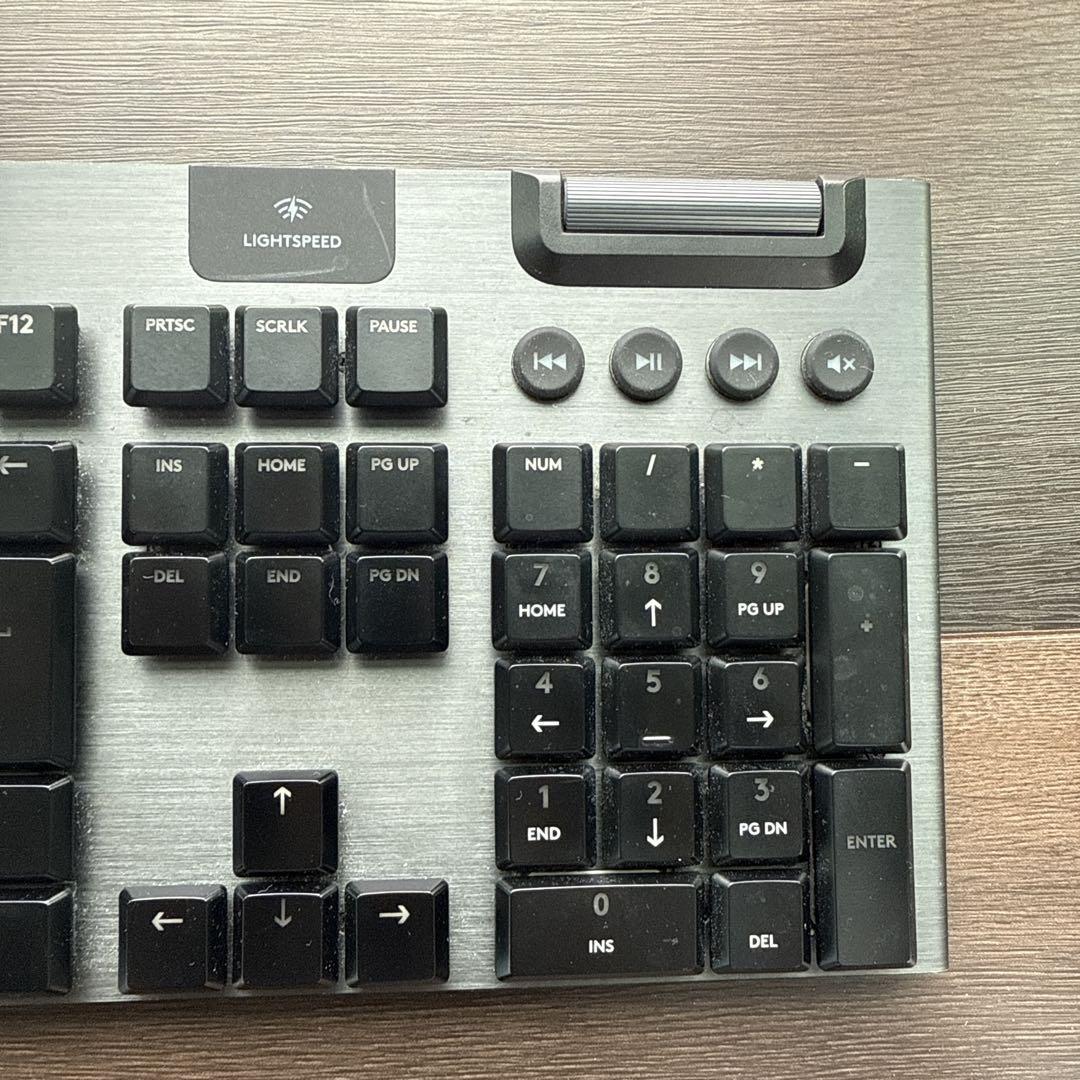 キーボード g913 タクタイル 茶軸【ジャンク品】 - メルカリ