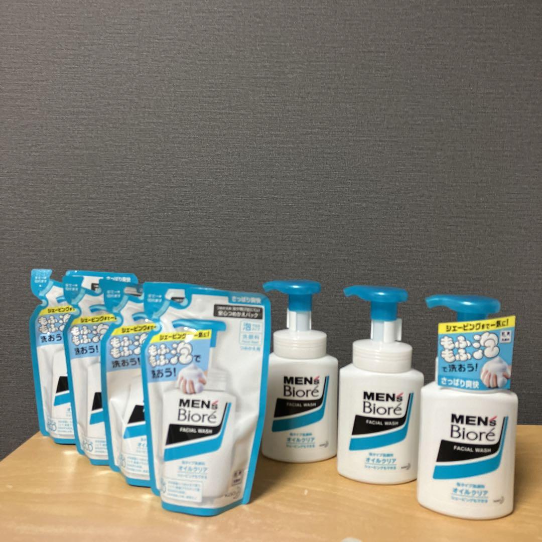 【みさりんさん】メンズビオレ 泡タイプオイルクリア洗顔 本体 150ml