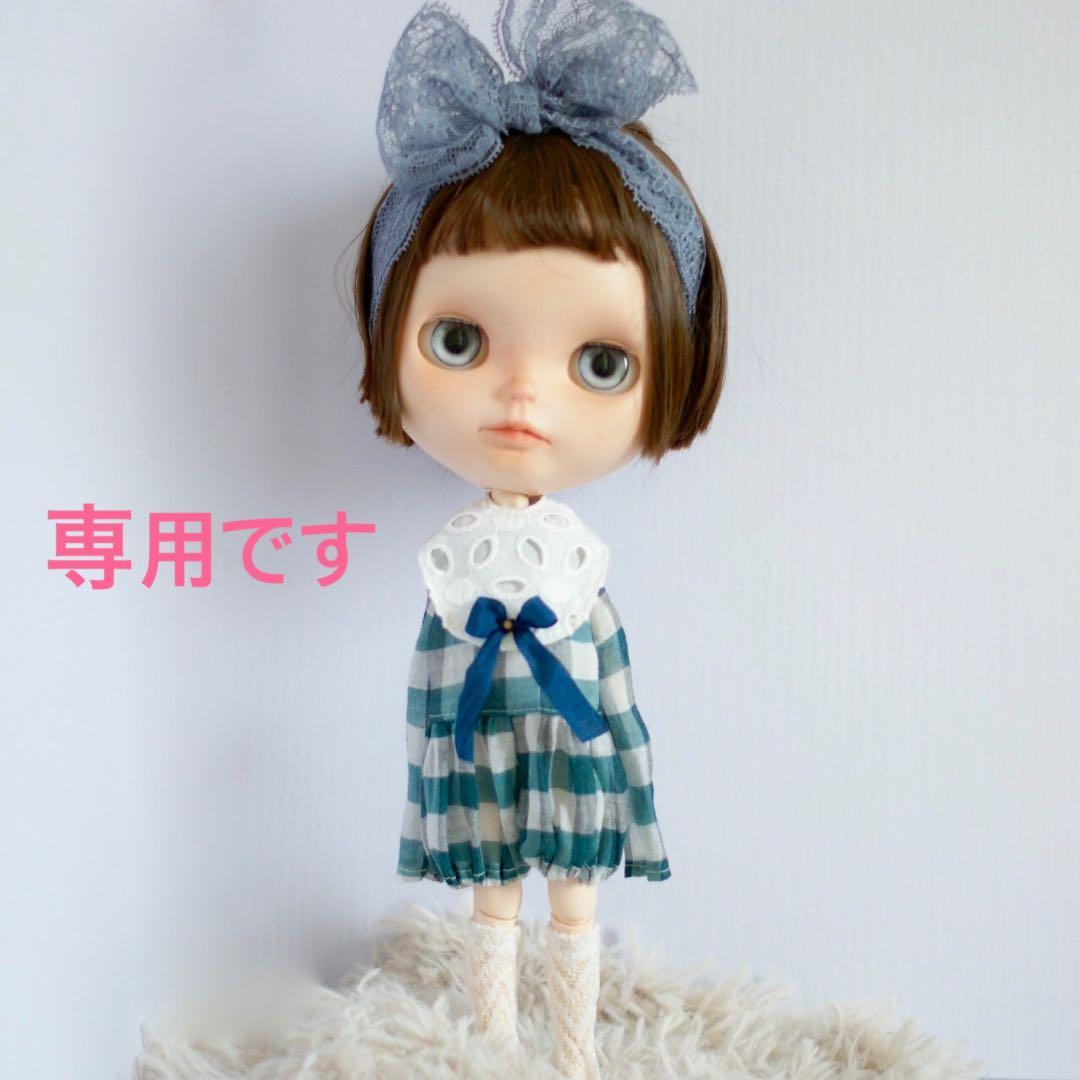 ブライスアウトフィット　ヨーク襟　ショートジャンプスーツ　グリーンギンガム