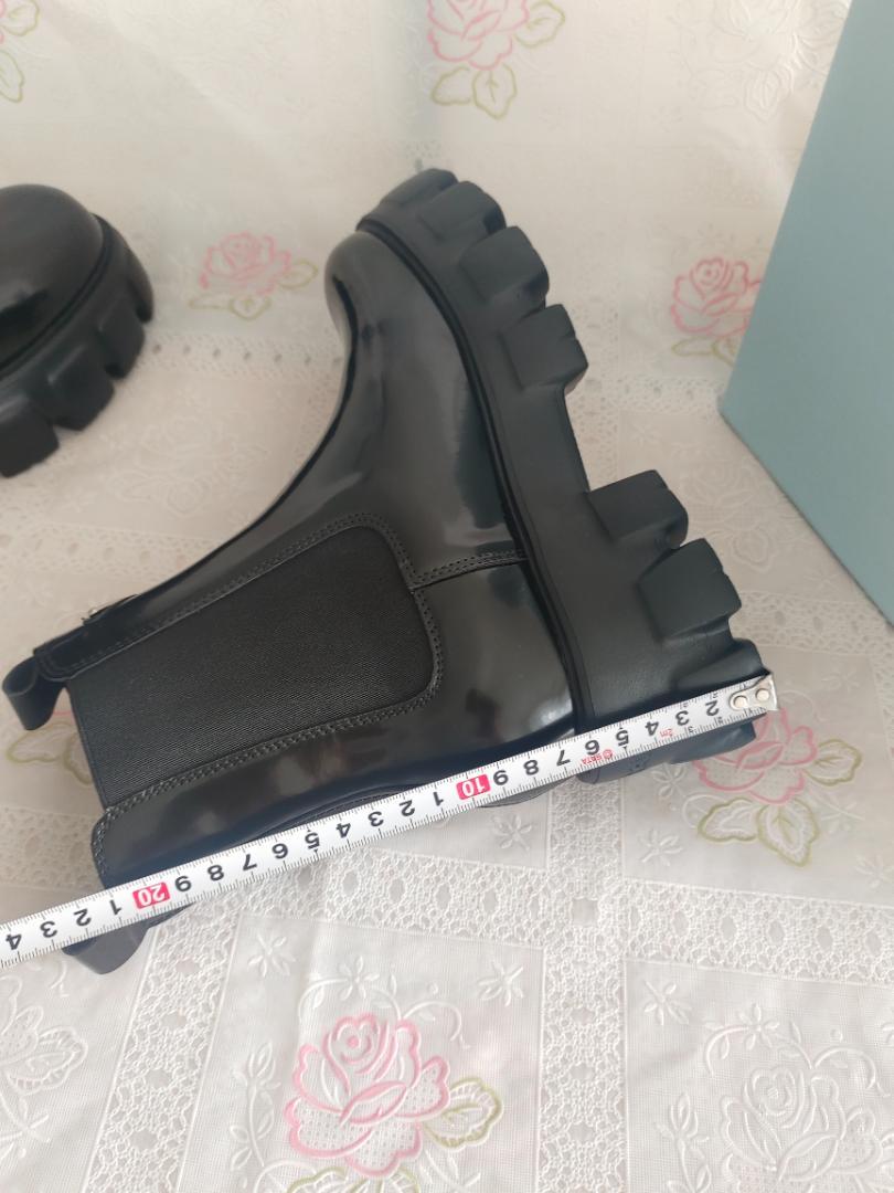 美品　PRADA プラダ　ブーツ　靴　黒 39