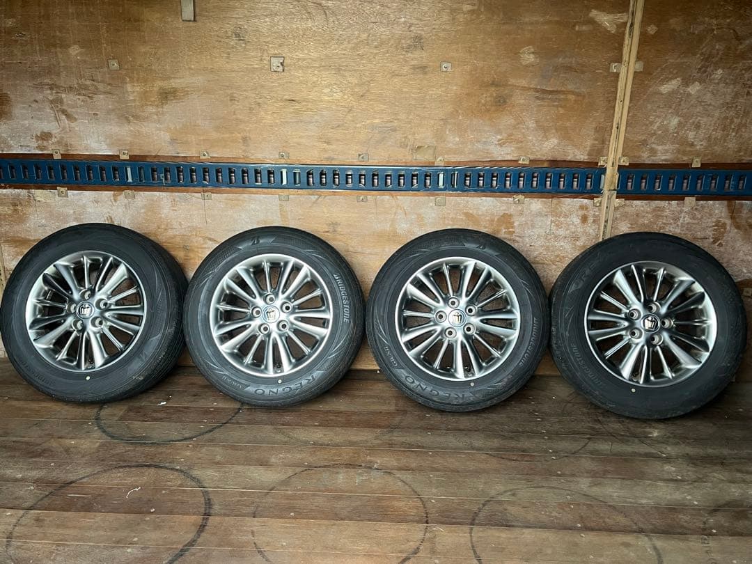 18クラウン純正ホイールセット 215