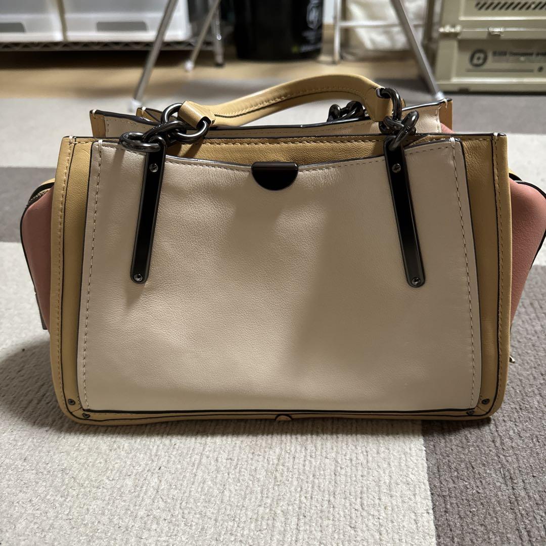【美品】COACHコーチ ドリーマーウィズバタフライバック 画像3