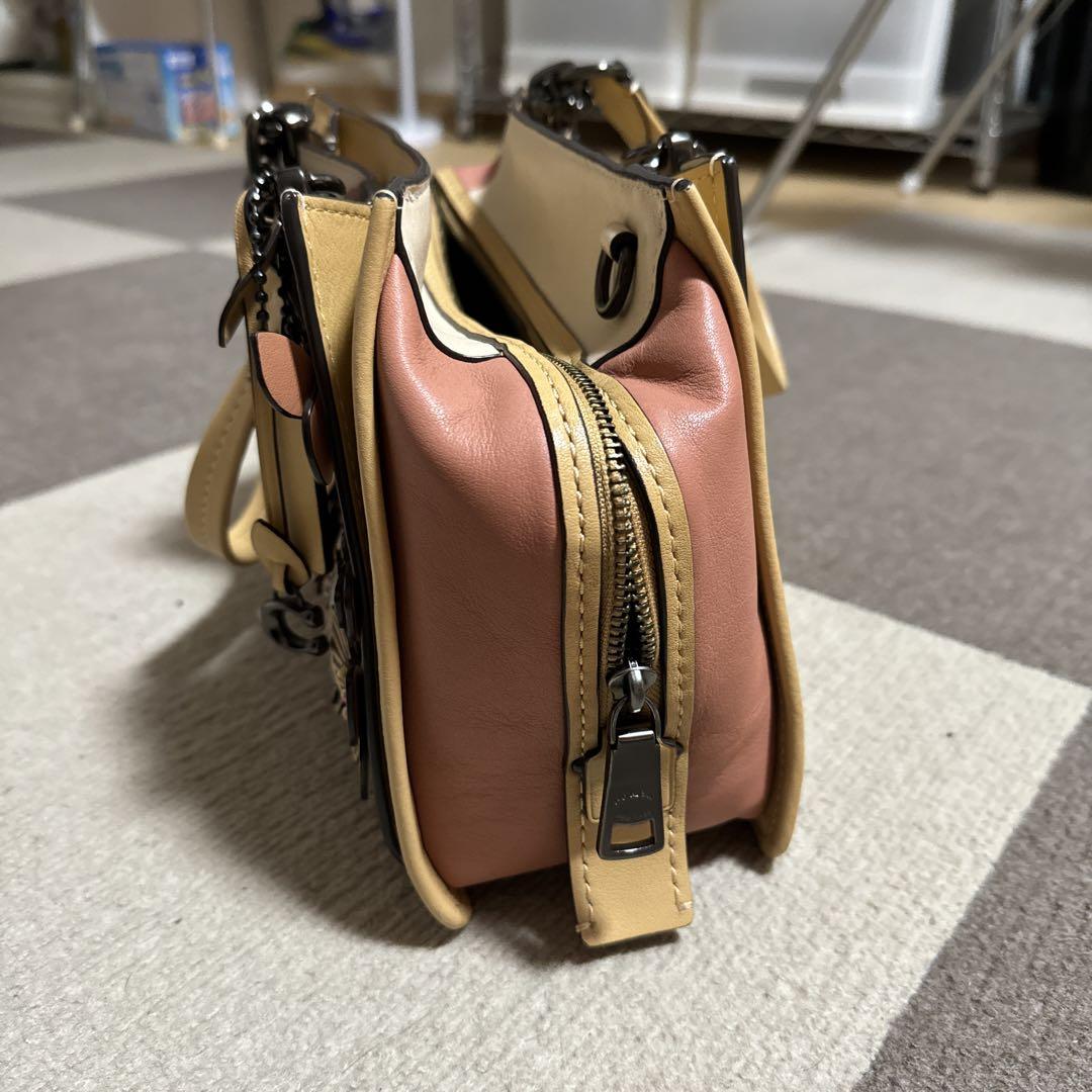 【美品】COACHコーチ ドリーマーウィズバタフライバック 画像4