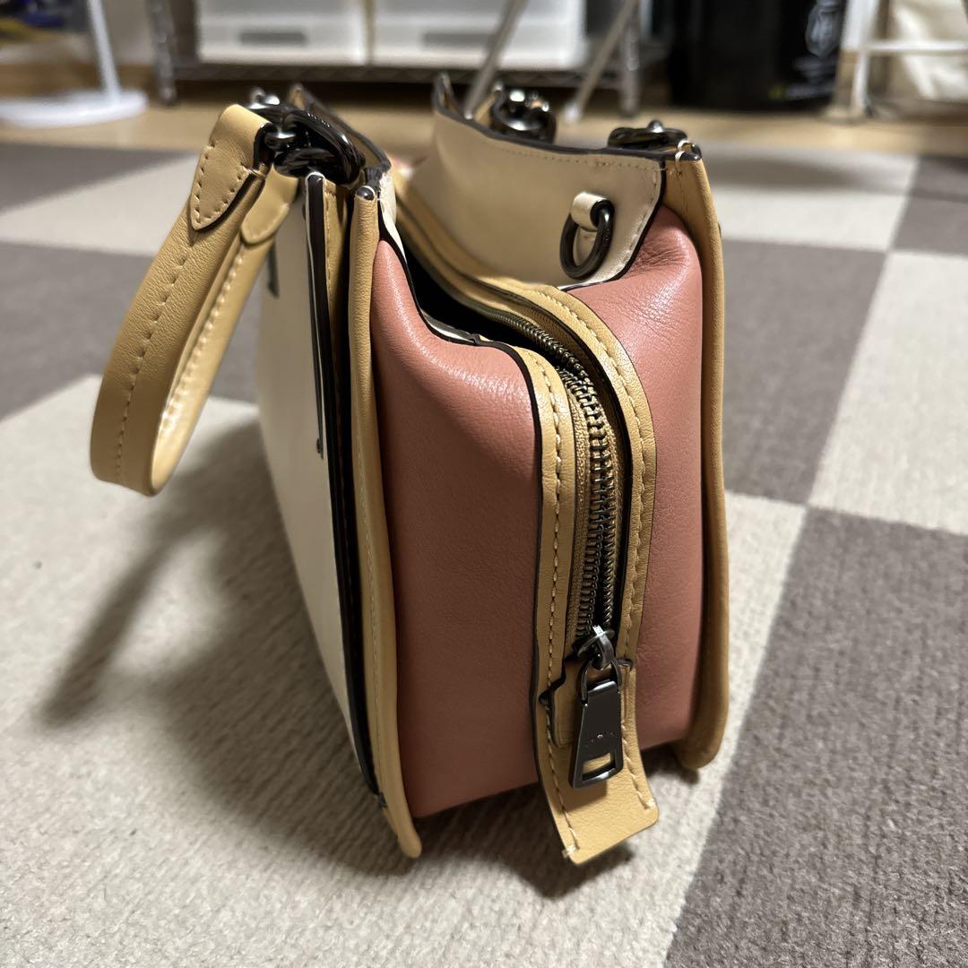 【美品】COACHコーチ ドリーマーウィズバタフライバック 画像5