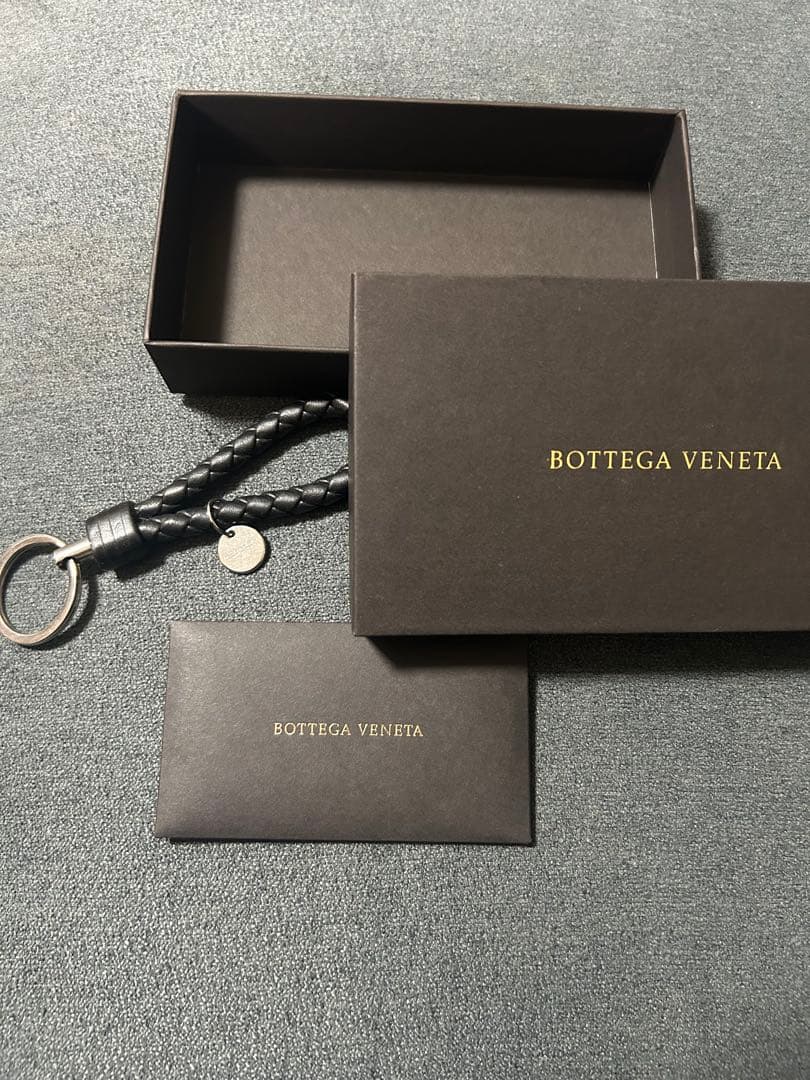 BOTTEGA VENETA キーホルダー 箱あり BOTTEGA VENETA キーホルダー 箱あり