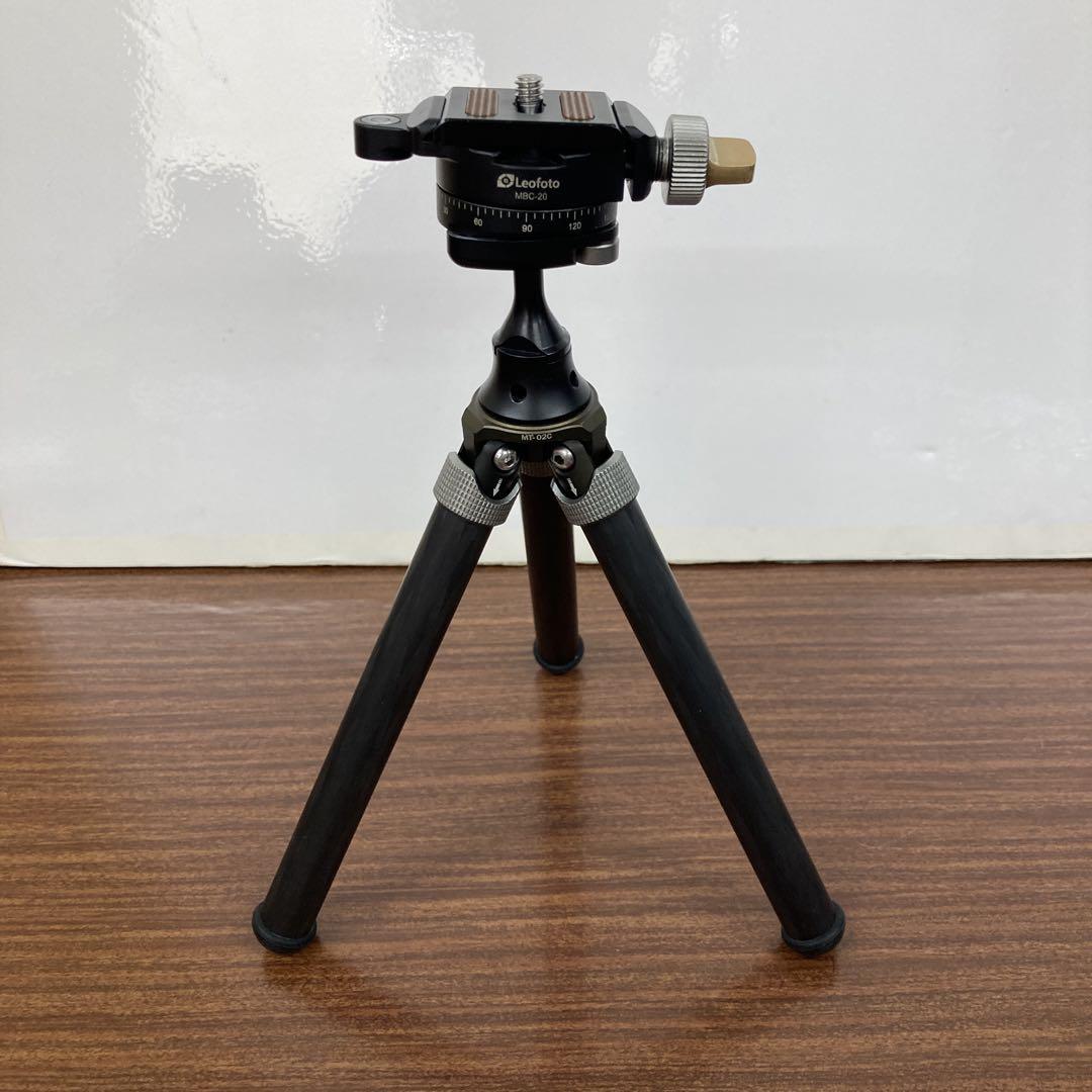 Leofoto MT-02C カーボン三脚 MBC-20