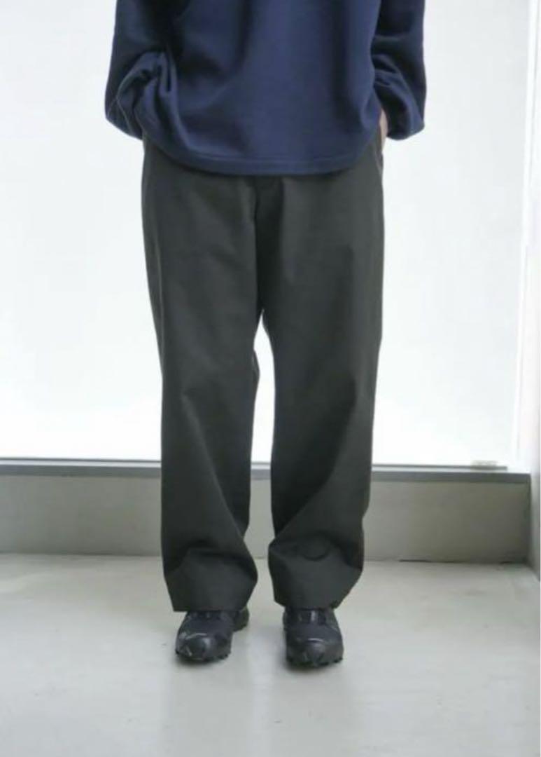 universalproducts no tuck wide chino