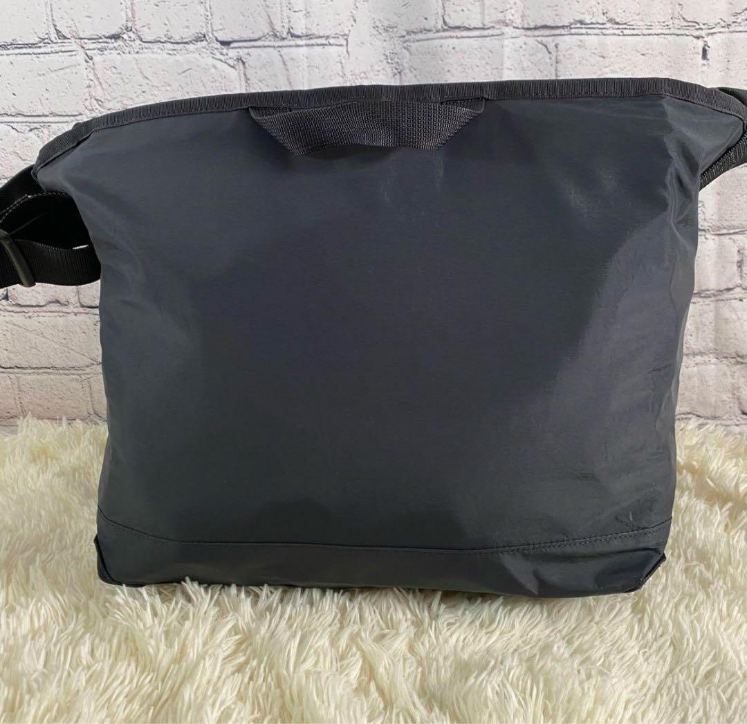 【レア】STUSSY×PORTER BAG メッセンジャーバッグ レア物入荷情報。STUSSY×PORTER 30周年記念メッセンジャーバッグ