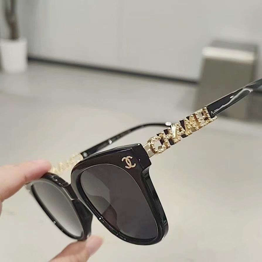 CHANEL ブラック キャットアイ サングラス CHANEL ブラック キャットアイサングラス - メルカリ